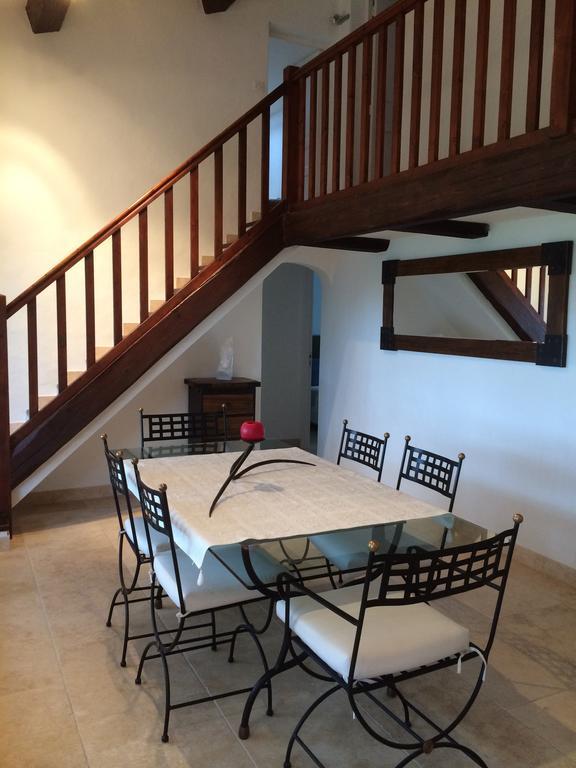 Residence Mas Du Tadorne Saintes-Maries-de-la-Mer Rum bild
